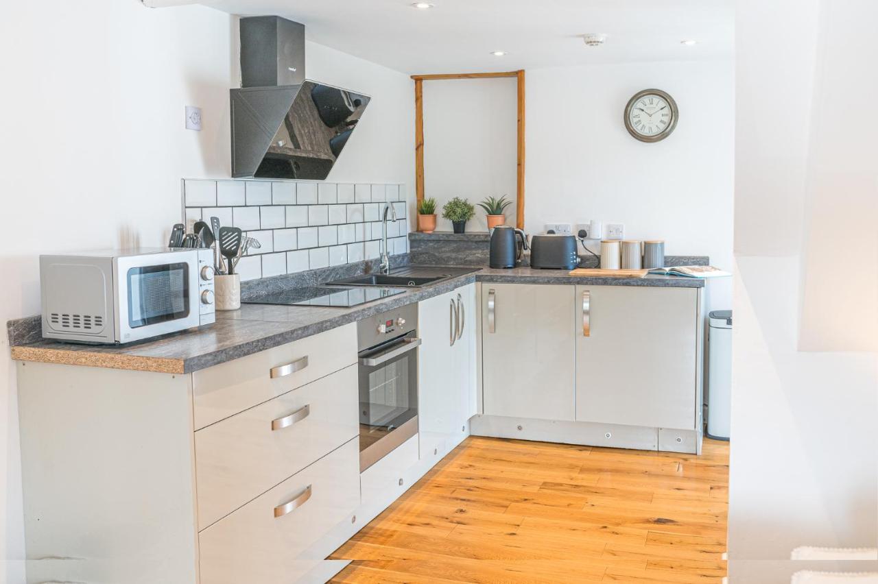 The Black Dog Apartment Dalton in Furness Exterior foto